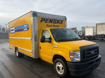 Ford E350 Box Truck - 305HP, 6 Speed Automatic, Roll up Door