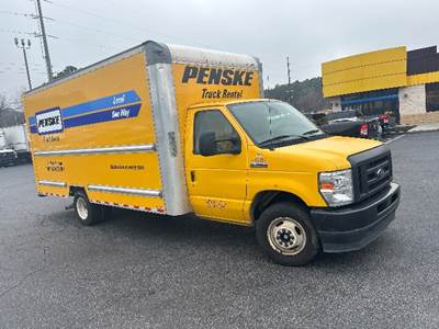 Ford E350 Box Truck - 305HP, 6 Speed Automatic, Roll up Door