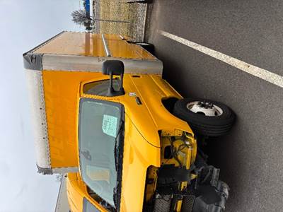 Ford E350 Box Truck - 305HP, 6 Speed Automatic, Roll up Door