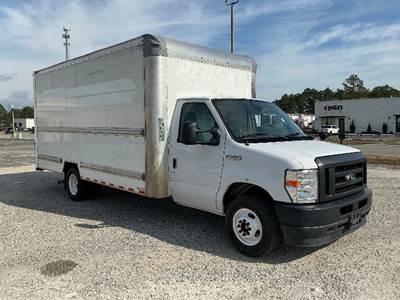 Ford E350 Box Truck - 305HP, 6 Speed Automatic, Roll up Door