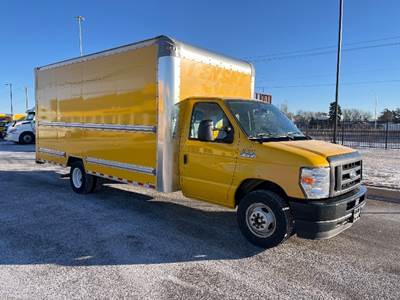 Ford E350 Box Truck - 305HP, 6 Speed Automatic, Roll up Door