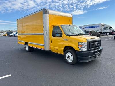 Ford E350 Box Truck - 305HP, 6 Speed Automatic, Roll up Door