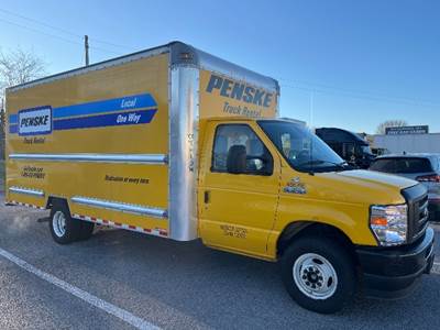 Ford E350 Box Truck - 305HP, 6 Speed Automatic, Roll up Door