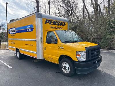 Ford E350 Box Truck - 305HP, 6 Speed Automatic, Roll up Door