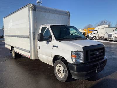 Ford E350 Box Truck - 305HP, 6 Speed Automatic, Roll up Door