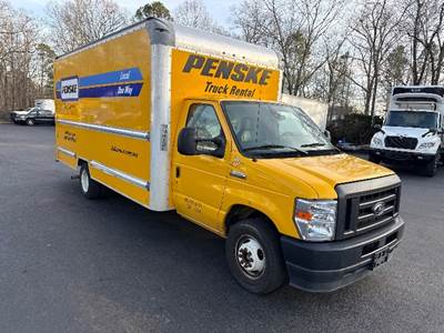 Ford E350 Box Truck - 305HP, 6 Speed Automatic, Roll up Door