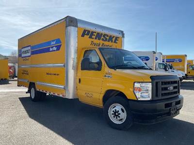 Ford E350 Box Truck - 305HP, 6 Speed Automatic, Roll up Door