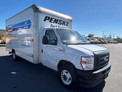 Ford E350 Box Truck - 305HP, 6 Speed Automatic, Roll up Door