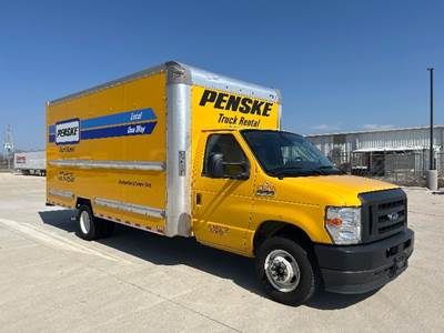 Ford E350 Box Truck - 305HP, 6 Speed Automatic, Roll up Door