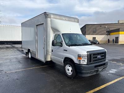 Ford E350 Box Truck - 430HP, 6 Speed Automatic, Roll up Door