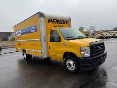 Ford E350 Box Truck - 305HP, 6 Speed Automatic, Roll up Door