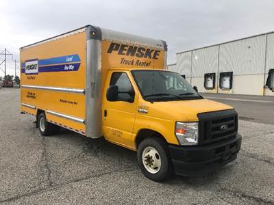 Ford E350 Box Truck - 305HP, 6 Speed Automatic, Roll up Door