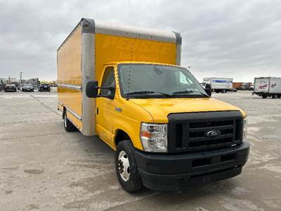 Ford E350 Box Truck - 305HP, 6 Speed Automatic, Roll up Door