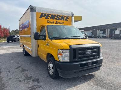 Ford F-350 Box Truck - 305HP, 6 Speed Automatic, Roll up Door