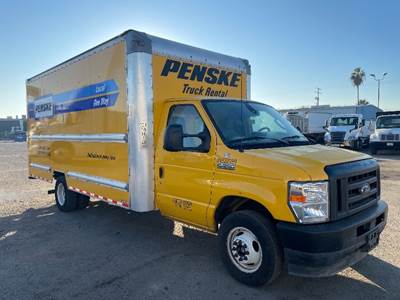 Ford F-350 Box Truck - 305HP, 6 Speed Automatic, Roll up Door