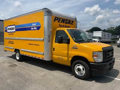 Ford F-350 Box Truck - 305HP, 6 Speed Automatic, Roll up Door