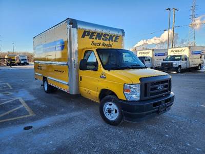 Ford F-350 Box Truck - 305HP, 6 Speed Automatic, Roll up Door