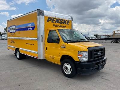 Ford F-350 Box Truck - 305HP, 6 Speed Automatic, Roll up Door