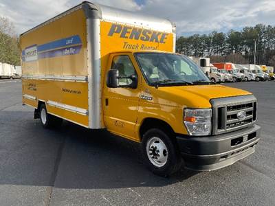 Ford F-350 Box Truck - 305HP, 6 Speed Automatic, Roll up Door