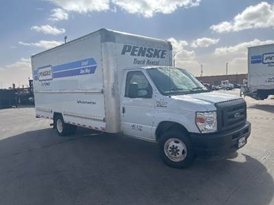 Ford F-350 Box Truck - 305HP, 6 Speed Automatic, Roll up Door