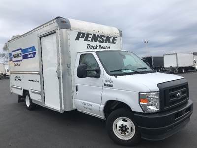 Ford F-350 Box Truck - 305HP, 6 Speed Automatic, Roll up Door