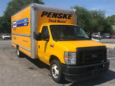 Ford F-350 Box Truck - 305HP, 6 Speed Automatic, Roll up Door