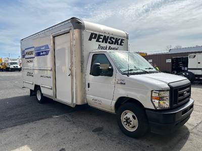 Ford F-350 Box Truck - 305HP, 6 Speed Automatic, Roll up Door