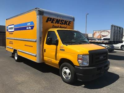 Ford F-350 Box Truck - 305HP, 6 Speed Automatic, Roll up Door