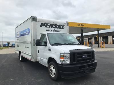 Ford F-350 Box Truck - 305HP, 6 Speed Automatic, Roll up Door