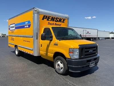 Ford F-350 Box Truck - 305HP, 6 Speed Automatic, Roll up Door