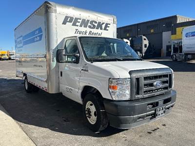 Ford F-350 Box Truck - 305HP, 6 Speed Automatic, Roll up Door