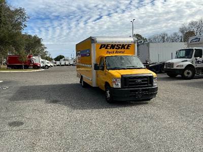 Ford F-350 Box Truck - 305HP, 6 Speed Automatic, Roll up Door