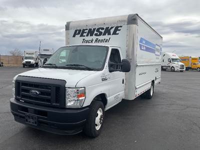 Ford F-350 Box Truck - 305HP, 6 Speed Automatic, Roll up Door
