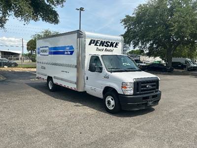 Ford F-350 Box Truck - 305HP, 6 Speed Automatic, Roll up Door