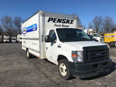 Ford F-350 Box Truck - 305HP, 6 Speed Automatic, Roll up Door