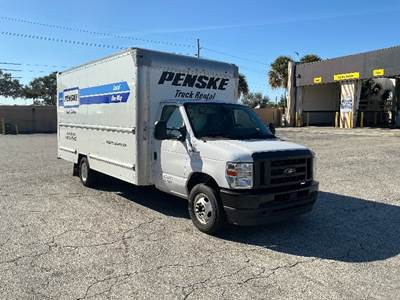 Ford F-350 Box Truck - 305HP, 6 Speed Automatic, Roll up Door