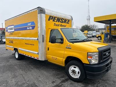 Ford F-350 Box Truck - 305HP, 6 Speed Automatic, Roll up Door