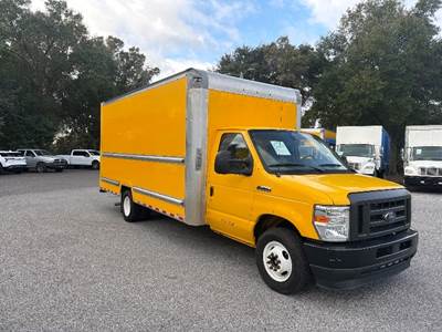 Ford F-350 Box Truck - 305HP, 6 Speed Automatic, Roll up Door