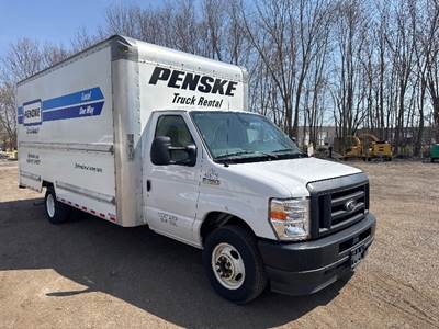 Ford F-350 Box Truck - 305HP, 6 Speed Automatic, Roll up Door