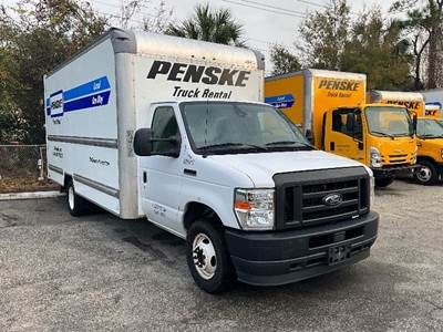 Ford F-350 Box Truck - 305HP, 6 Speed Automatic, Roll up Door