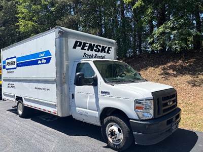 Ford F-350 Box Truck - 305HP, 6 Speed Automatic, Roll up Door