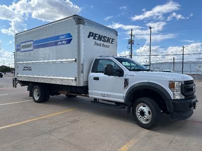 Ford F-450 Box Truck - 350HP, 10 Speed Automatic, Roll up Door