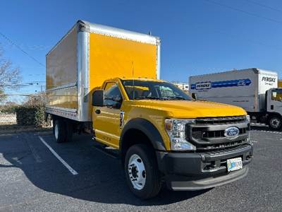 Ford F-450 Box Truck - 350HP, 10 Speed Automatic, Roll up Door