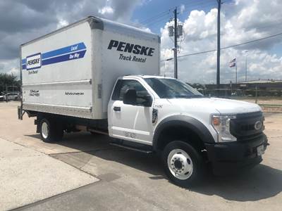 Ford F-450 Box Truck - 350HP, 10 Speed Automatic, Roll up Door