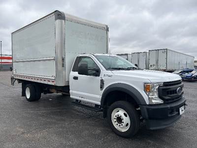 Ford F-450 Box Truck - 350HP, 10 Speed Automatic, Roll up Door