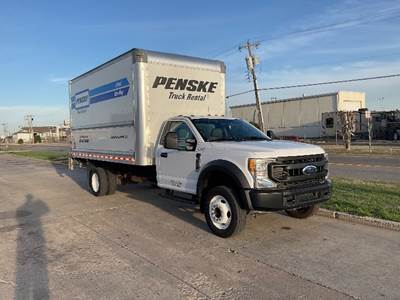 Ford F-450 Box Truck - 350HP, 10 Speed Automatic, Roll up Door