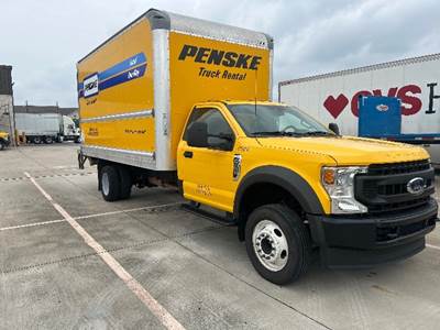 Ford F-450 Box Truck - 350HP, 10 Speed Automatic, Roll up Door