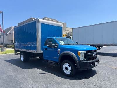 Ford F-450 Box Truck - 400HP, 6 Speed Automatic, Roll up Door