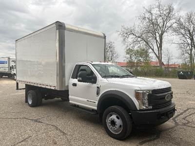 Ford F-550 Box Truck - 330HP, 6 Speed Automatic, Roll up Door