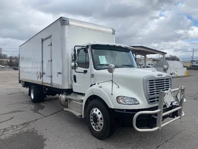 Freightliner M2 112 Box Truck - 350HP, 6 Speed Automatic, Roll up Door
